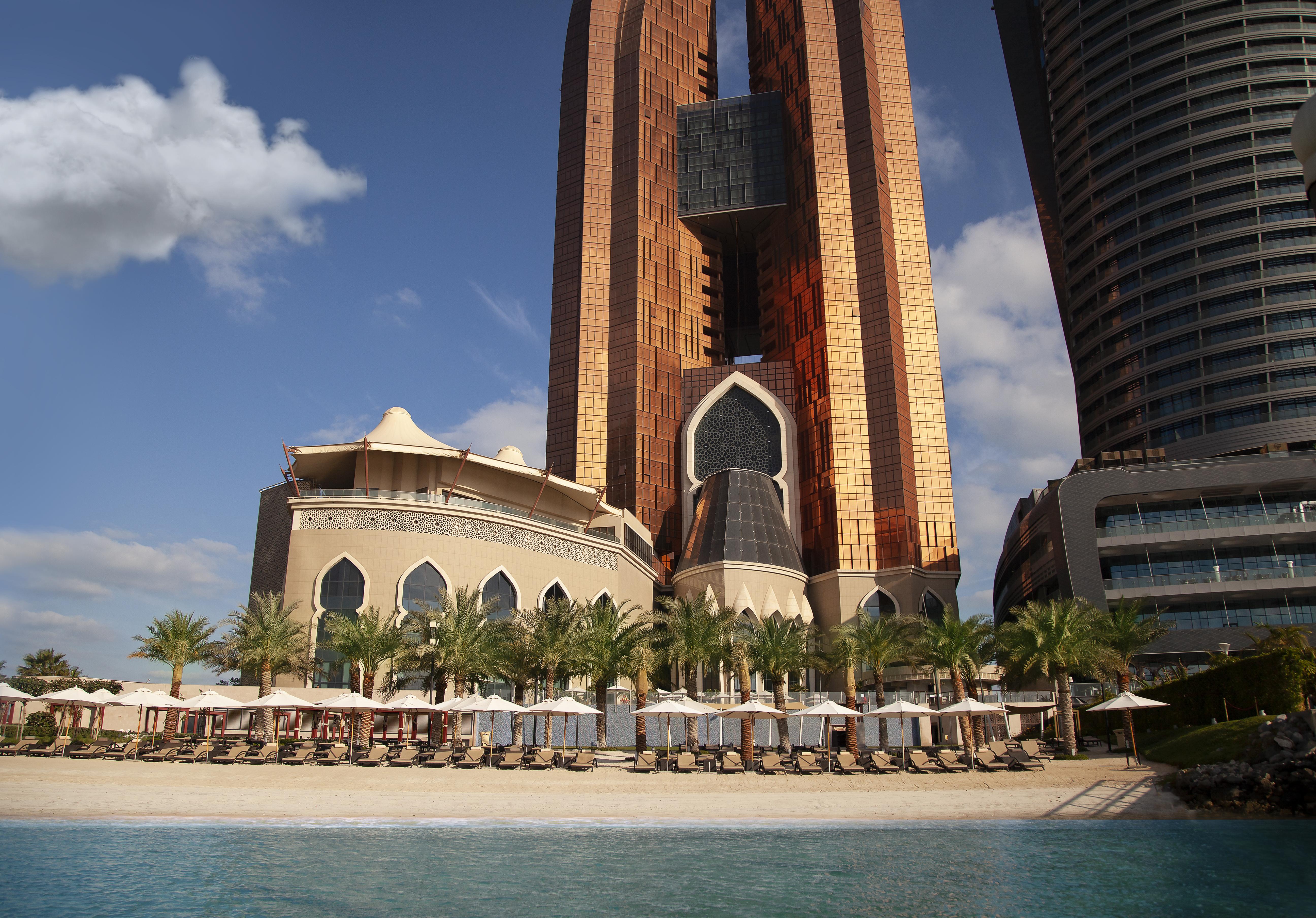 Bab Al Qasr Hotel Abu Dhabi Exterior photo